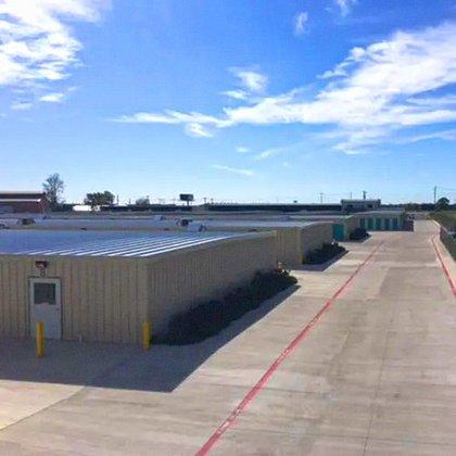 Lockaway Storage