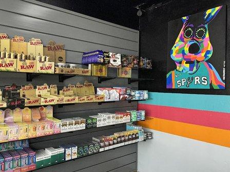Smokin Aces Smoke & Vape
