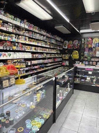 MYSTIC SMOKE SHOP - BANDERA