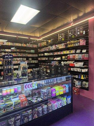 Planet 420 smoke & Vape Shop #13 Military