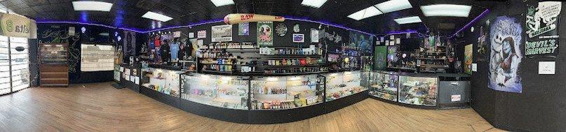 Wonderland Smoke Shop