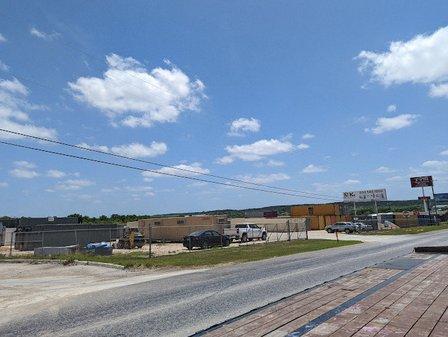 United Rentals - Storage Containers and Mobile Offices