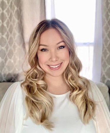 Nicole Christofferson Realtor - The Levi Rodgers Group