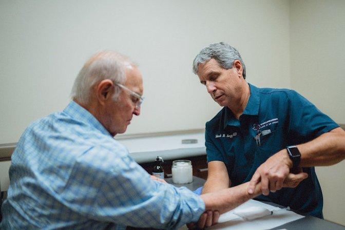 Mark R. Bagg, M.D. - Hand, Elbow, & Shoulder Surgeon