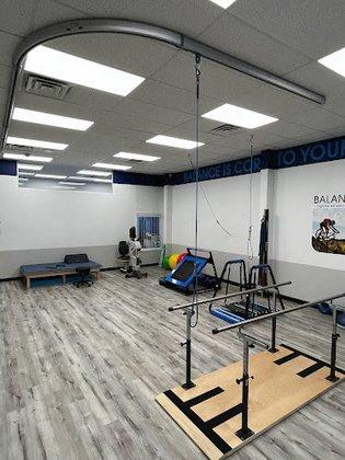 FYZICAL Therapy & Balance Centers De Zavala