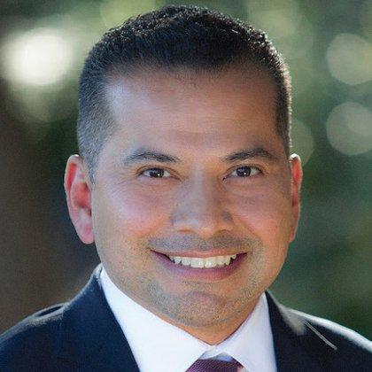 Mario Garza, MD