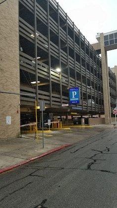 Baptist Medical Center Parking Garage