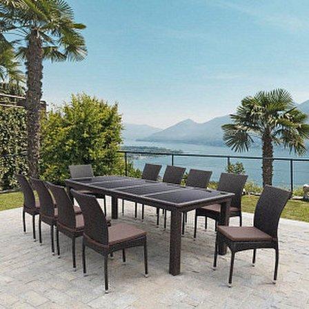 Outdoor furniture store