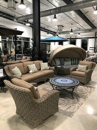 Home & Patio Outdoor Living