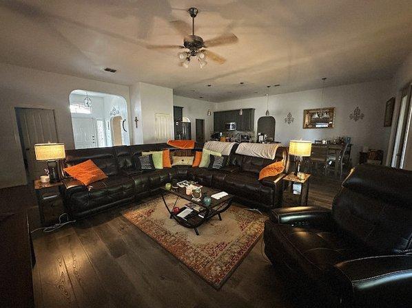 Bob Mills Furniture