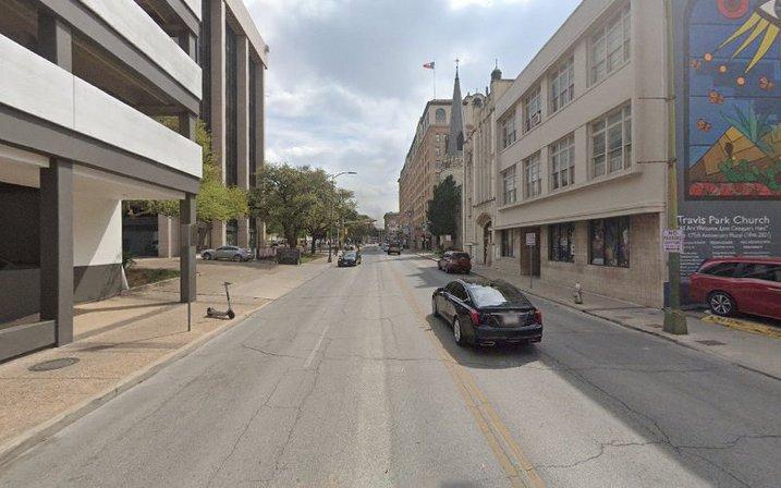 Travis St Parking