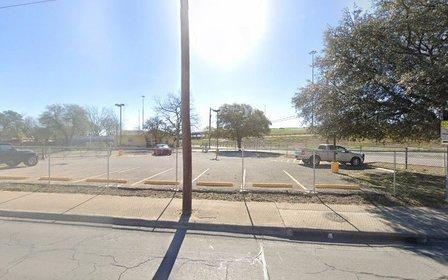 1624 Nogalitos St Parking