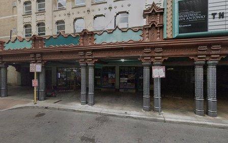 Majestic theater San Antonio parking lot