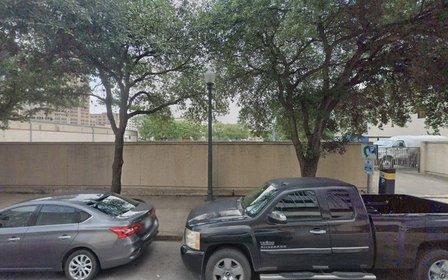 214 Dwyer Ave Parking