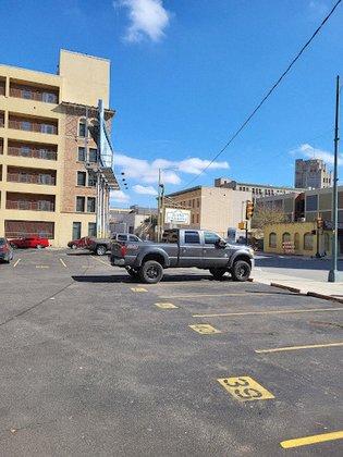 Alamo Parking