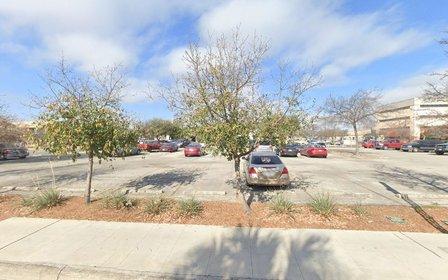 323 S Frio St Parking