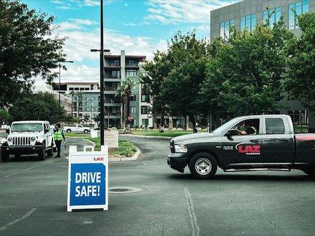 286 E Martin St Parking