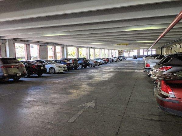 199 W Myrtle St Garage