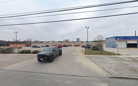 8407 McCullough Ave Parking
