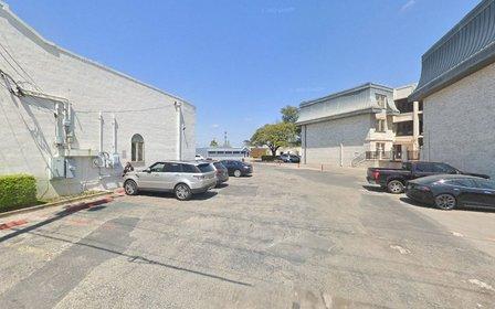 201 E Olmos Dr Parking