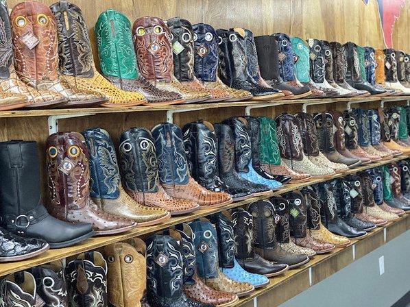 TEXAS BOOT RANCH #2