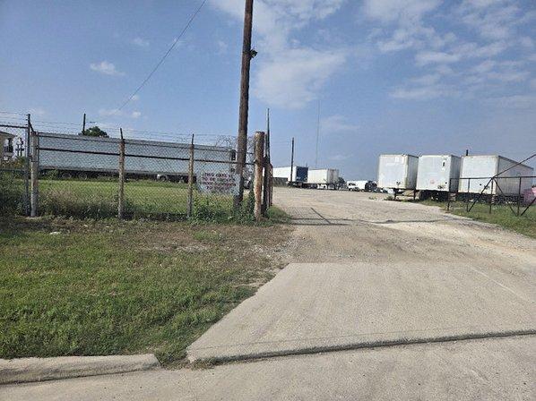 Truck Parking - Copeland