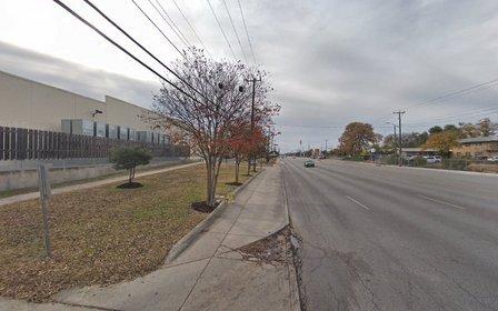 600-696 W Mayfield Blvd Parking