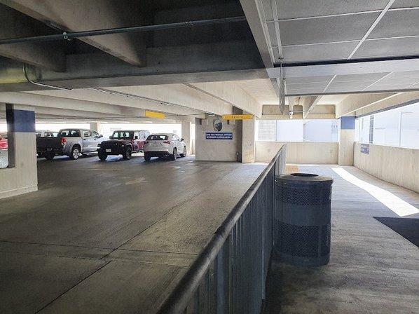 Methodist Hospital P1 Parking Garage