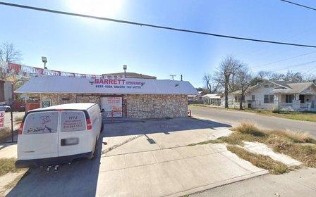 254 Barrett Pl Parking