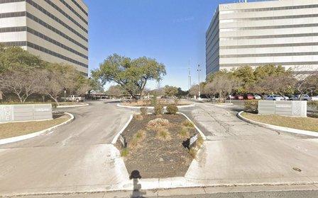 8585 Marriott Drive Parking