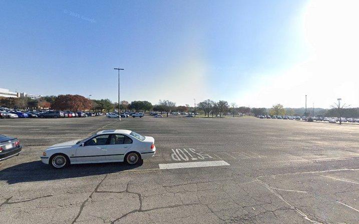 UT Health San Antonio | Zone III - Lot 10