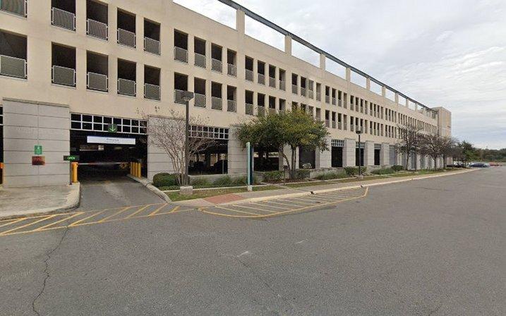 Ximenes Ave Garage UTSA