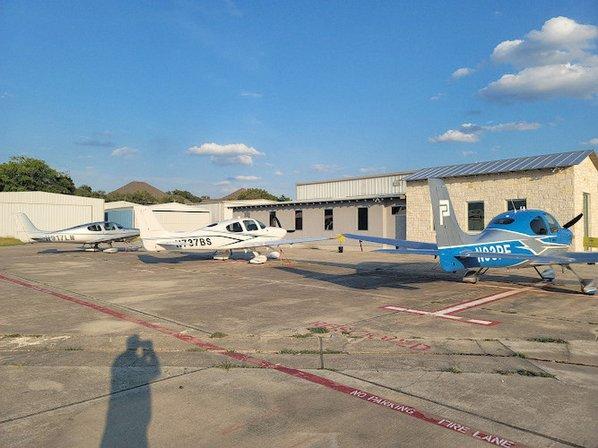 Boerne Stage Airfield - Fixed Base Operator