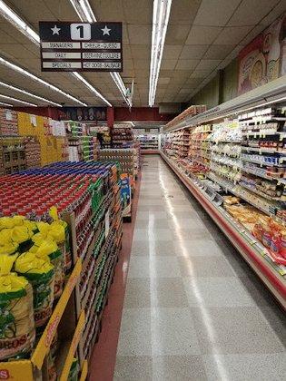 Los Jefes Restaurant Supply and Supermercado