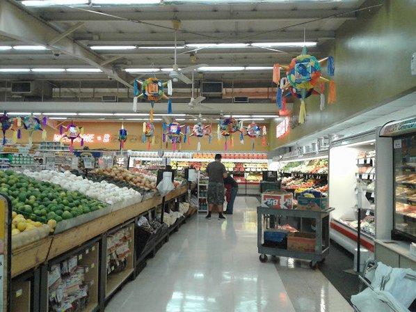 Poco Loco Supermercado #14