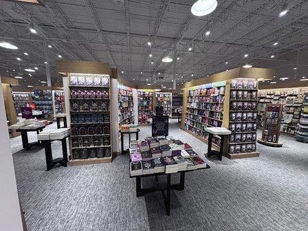 Barnes & Noble