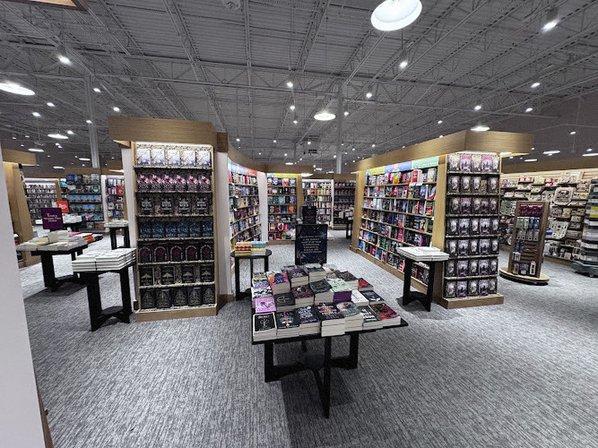 Barnes & Noble