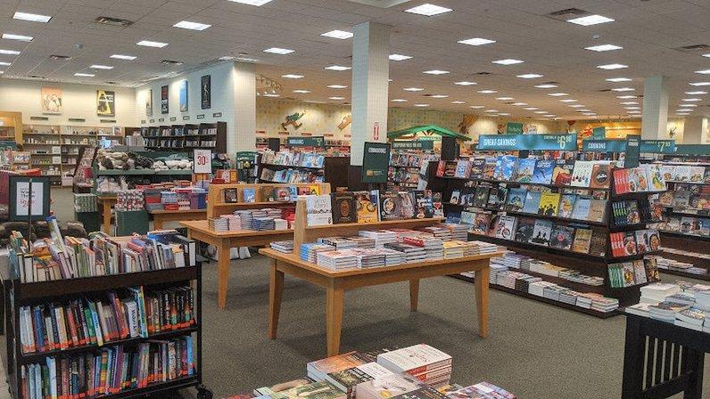 Barnes & Noble