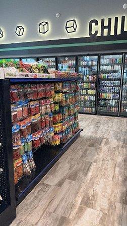 Select Stop #4 Valero Gas Station