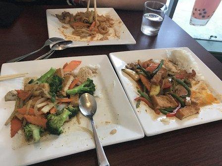 PHO BO' Express Asian Noodle House & Sushi