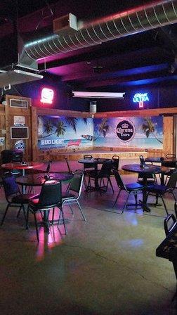 The Palms Lounge