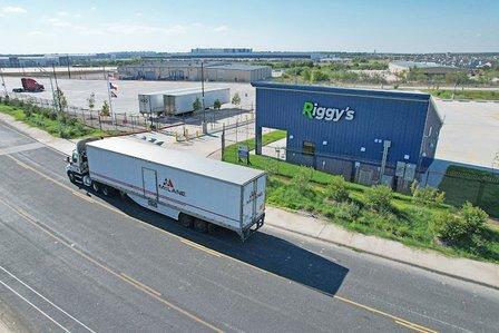 Riggy's Truck Parking