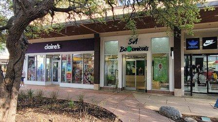 Claire's