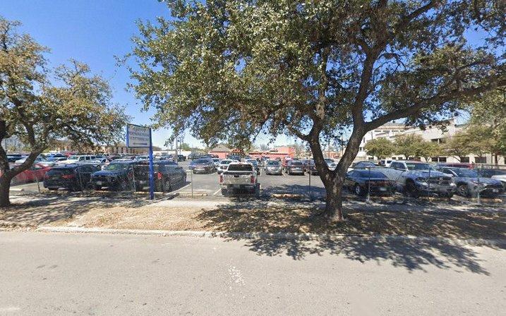 Methodist metro parking