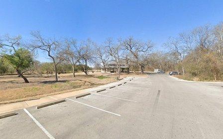 Acequia Park Parking Lot