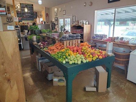Stahlman's at Bear Creek-Grocery and Pecans