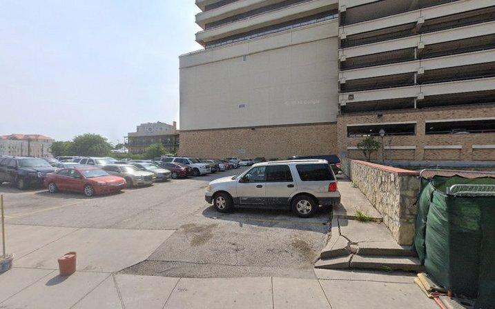 Estacionamiento centro
