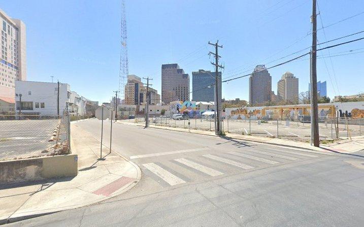 201-299 Richmond Ave Parking