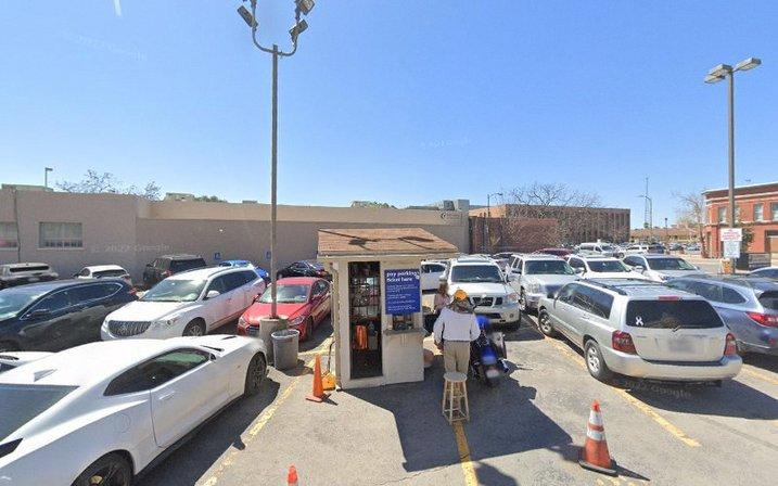 150 S Santa Rosa Ave Parking
