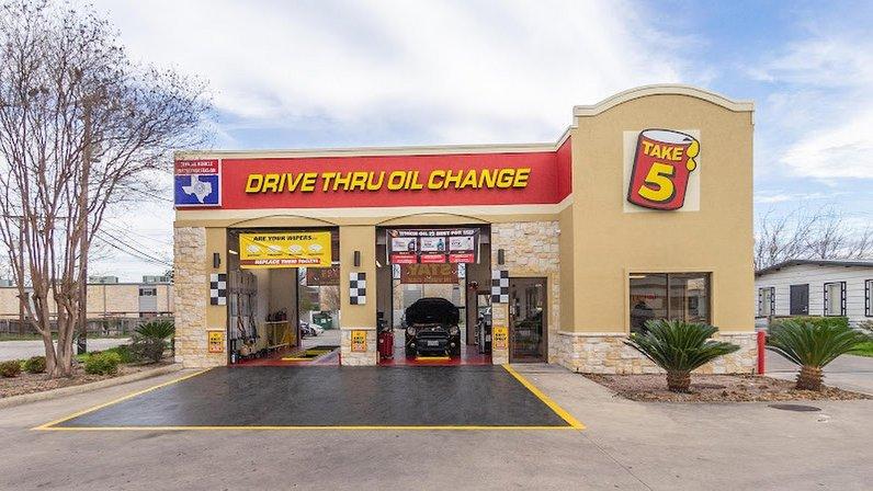 Take 5 Oil Change